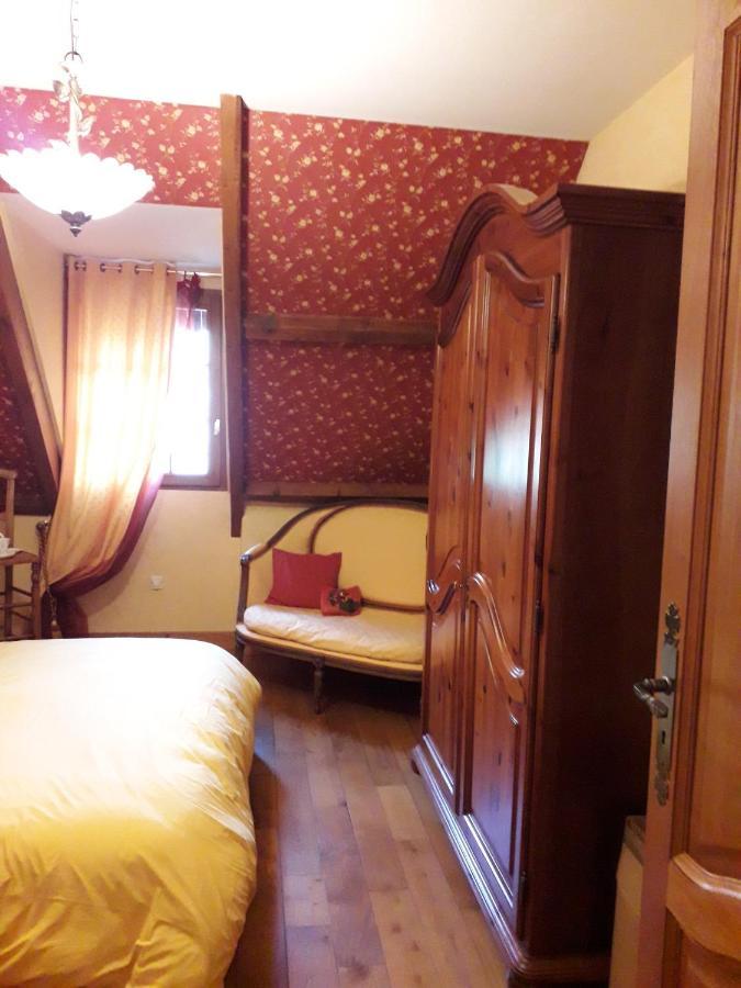Chez Pascaline Bed & Breakfast Sarliac-sur-l'Isle ภายนอก รูปภาพ
